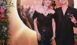 娱乐圈头条 体育圈的天花板 明星资讯网,体育圈巅峰对决，明星资讯网独家揭秘！